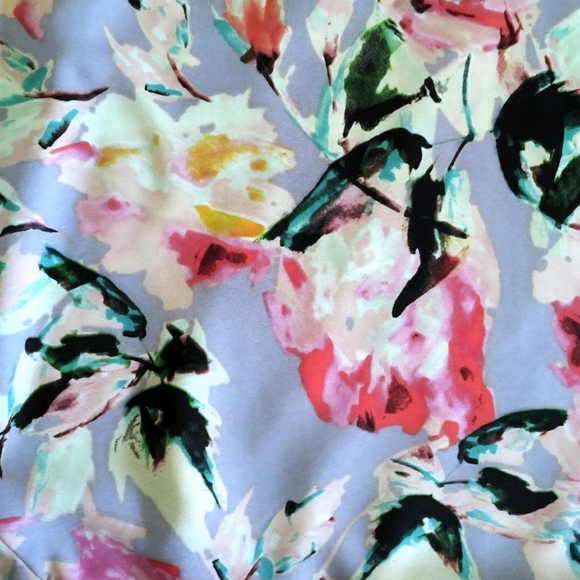 Eight Sixty Open Front Floral💐 Kimono👘 - Picture 6 of 7